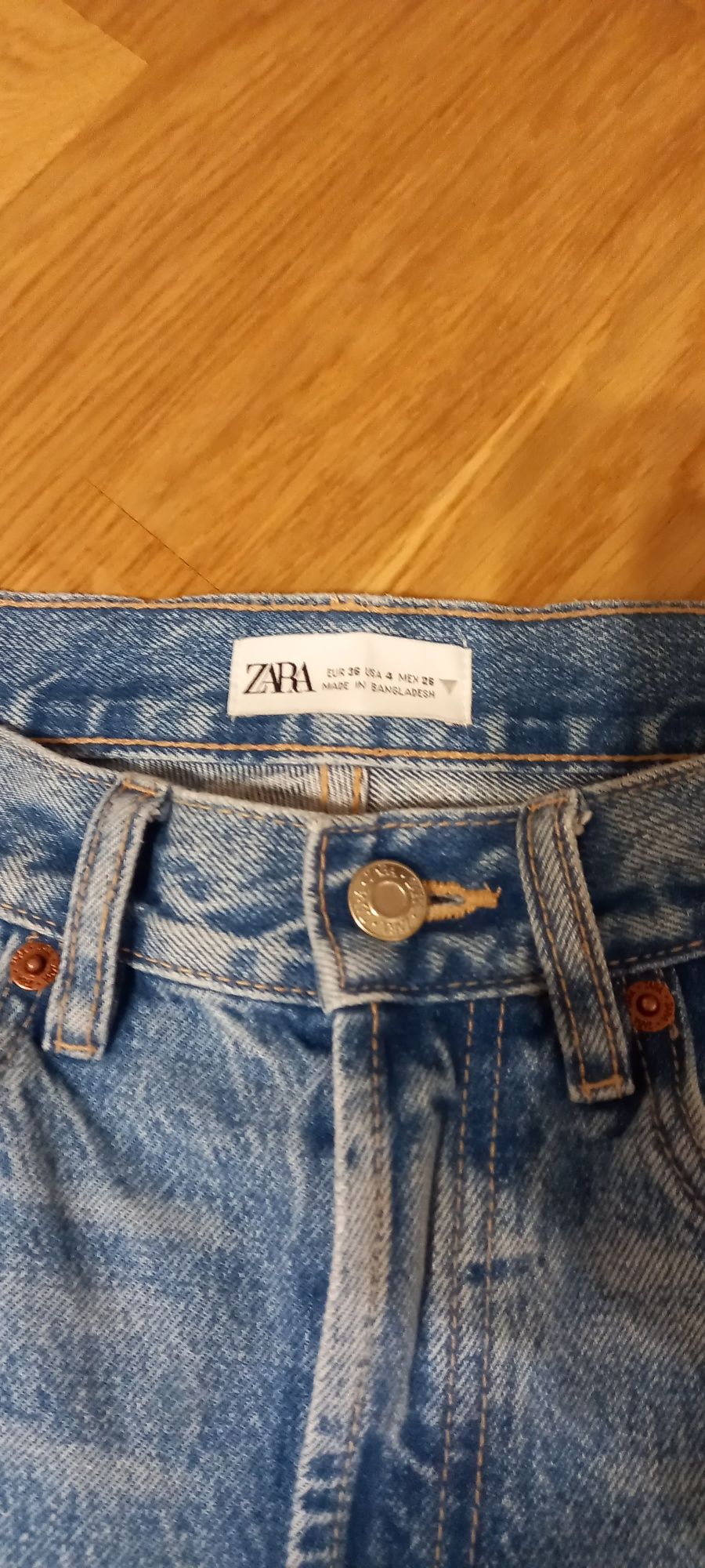 Джинси Zara 36р.Straight fit