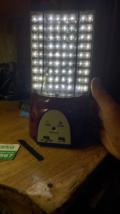 Продам фонарь с солнечной батареей