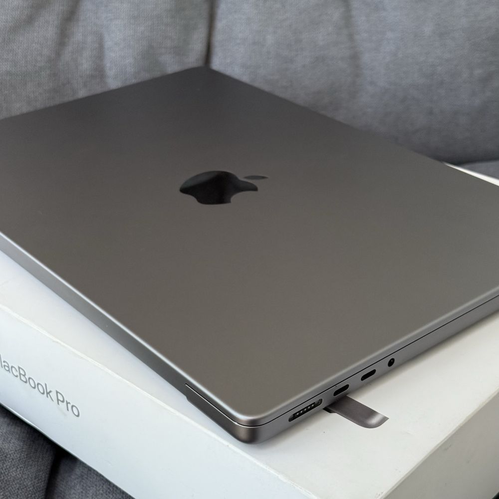 Apple Macbook Pro 14 M3 2024 8/512