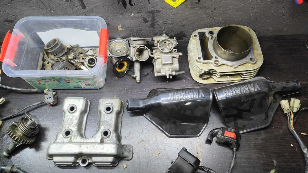 Wyprzedaż Yamaha xt350 silnik części silnik pompa cylinder