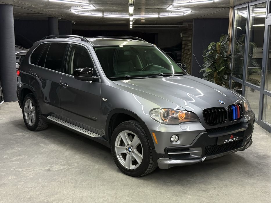 BMW X5 48i