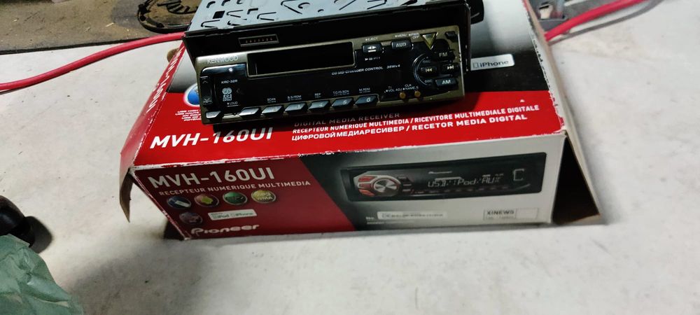 Radio pioneer MVH-160UI autoradio