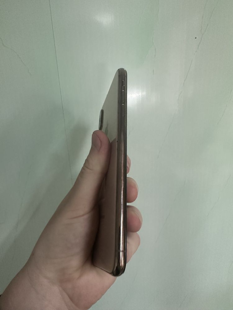 Продам iphone xs max 256 gb (айфон хс макс 256 гигабайта)