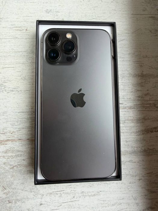 Продам iPhone 13 Pro Max 128 ГБ