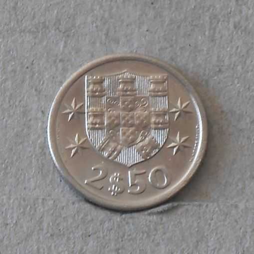 Portugal 2,5 escudos 1965 - olx X10855