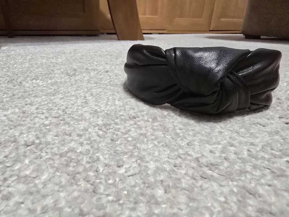 Opaska do włosów czarna, skórzana