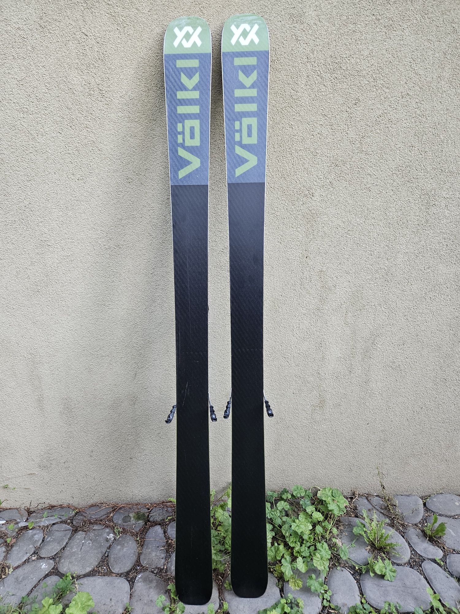 Volkl Mantra 102 184 cm Tyrolia Attack 13 demo