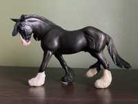 Breyer Traditional Oliver Fox Valley модель коня