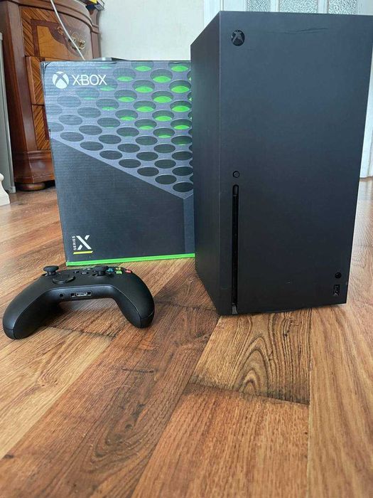 Продам Xbox Series X (б.у.) + Read Dead Redemption 2 (Steel books)