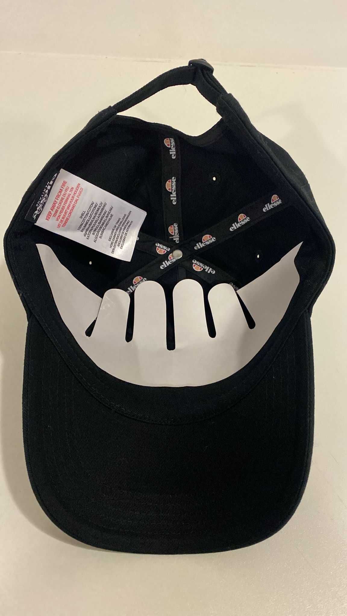 Boné Ellesse Notre Cor Preto Tamanho Único