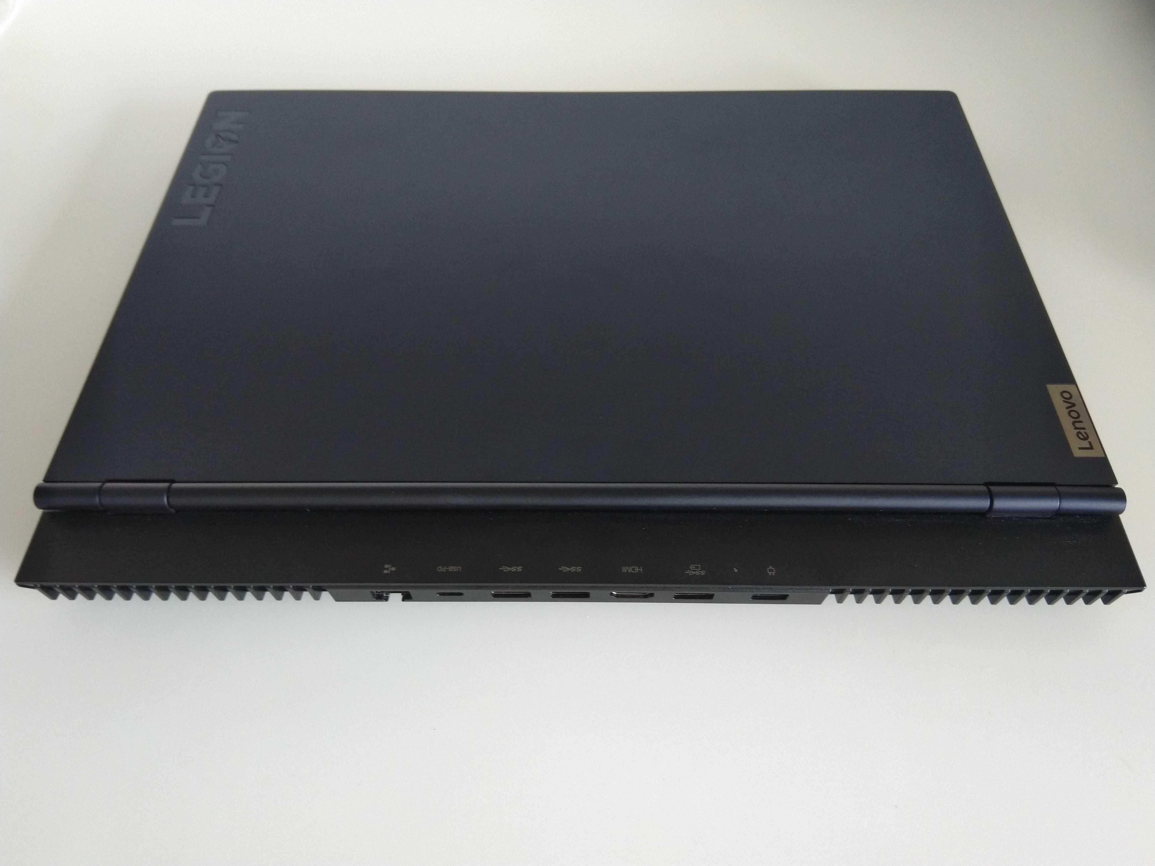 Portátil gaming Lenovo Legion 5, com garantia