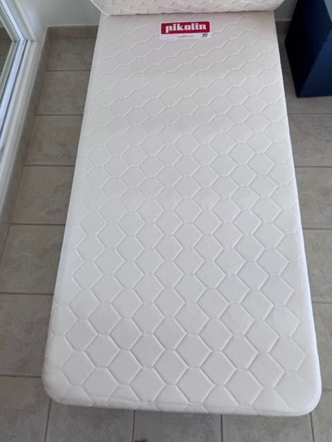 Cama solteiro Pikolin Sommier + cabeceira + quadro
