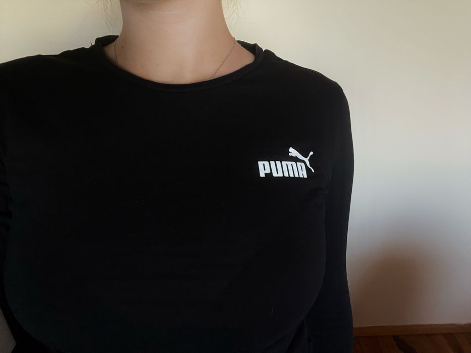 Чорний лонгслів Puma