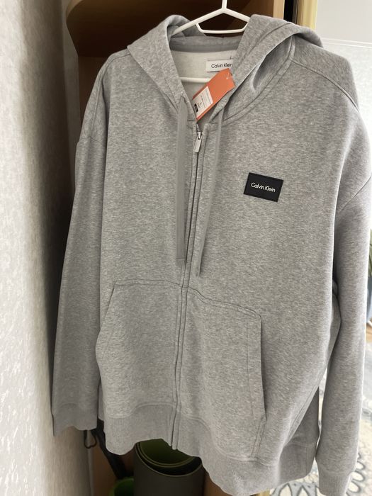 Толстовка  тепла кофта нова Calvin Klein 56-58