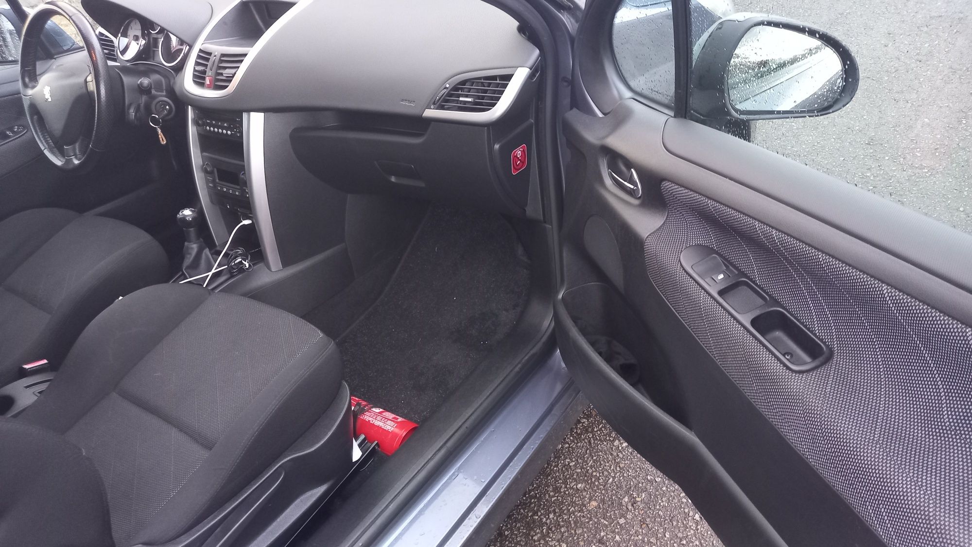 Peugeot 207, de 2008