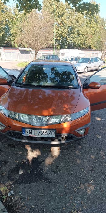 Honda Civic 1.8 UFO Sport 5D LPG  2007r. 290tys.