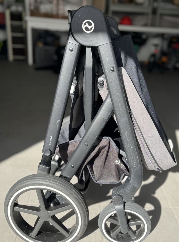 Carrinho de bebe cybex Balios S