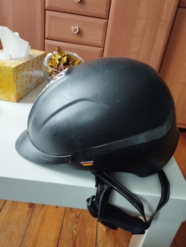 Kask Felix Buhler roz. L 57-62 cm