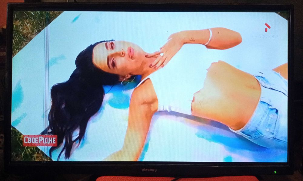 Elenberg 32DH4530 на запчастини чи ремонт