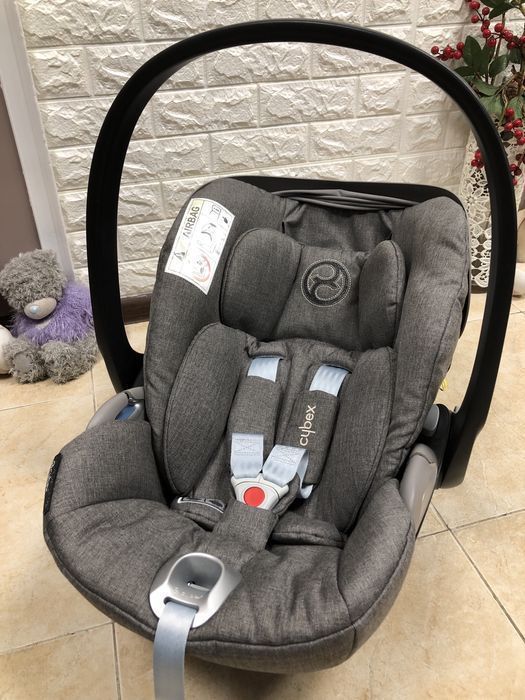 Автокрісло Cybex Cloud Z Plus i-Size Група 0+ (0-13 кг) автолюлька