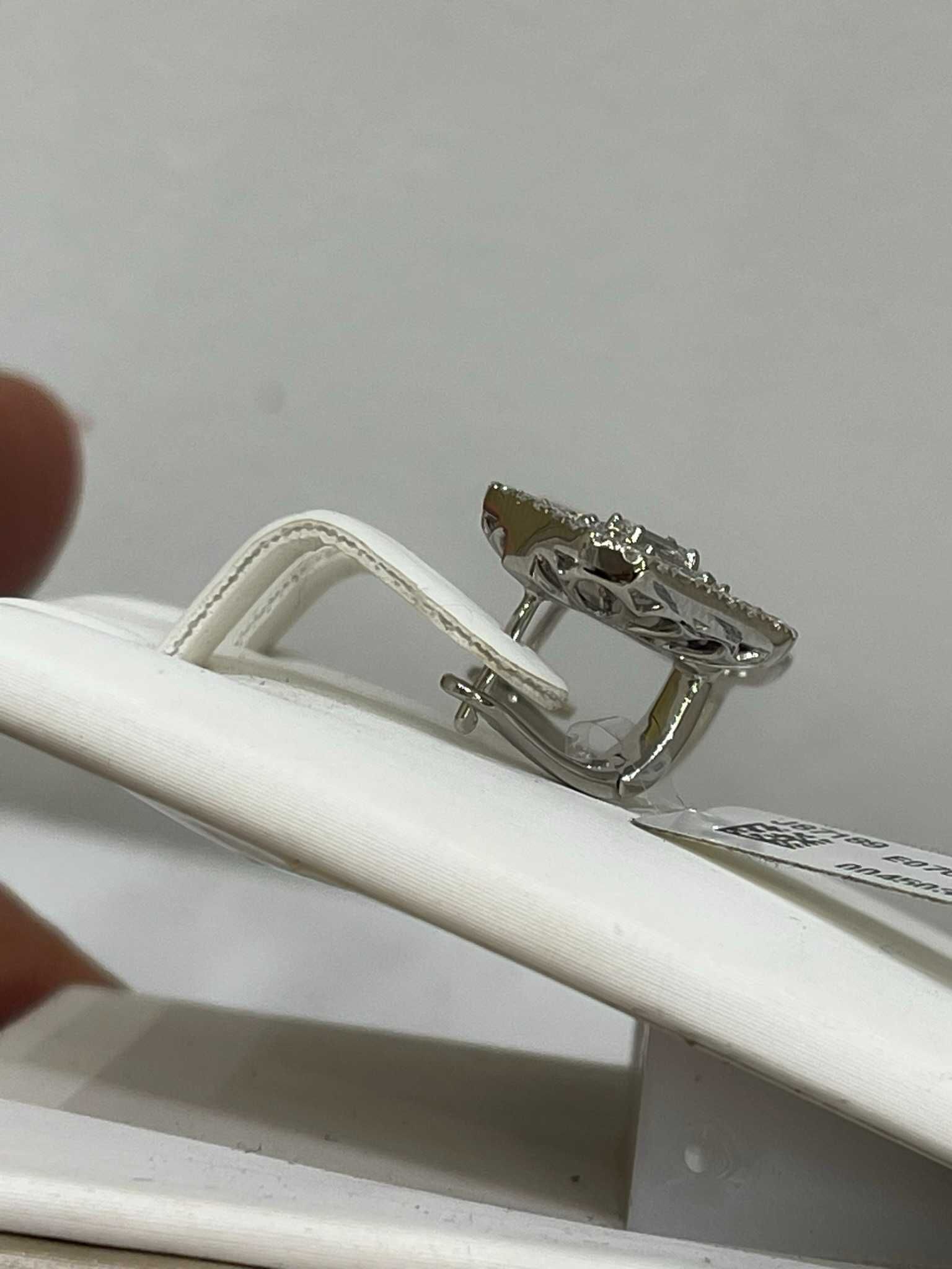 Kolczyki z diamentami Infinity 1.96 CT