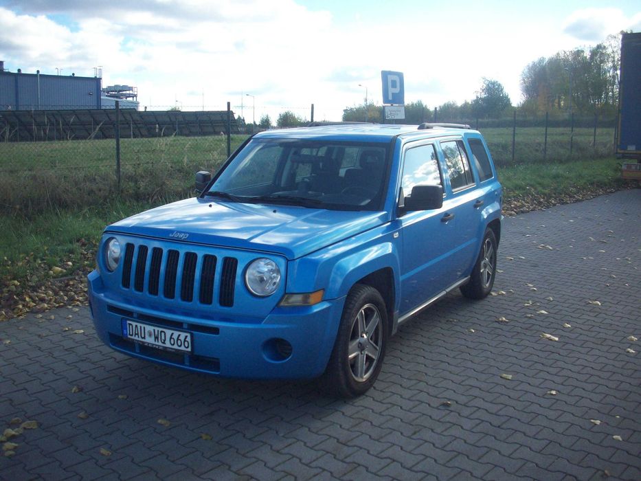 Jeep Patrot 2.4 Benzyna + LPG z Niemiec