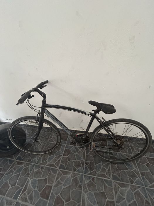 Bicicleta de cidade usada