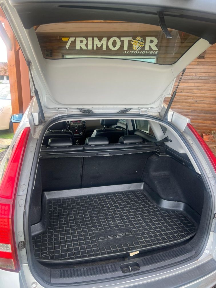 Kia Ceed SW 1.6 Crdi TX 130cv