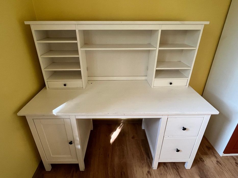 Biurko Hemnes z Nadstawką