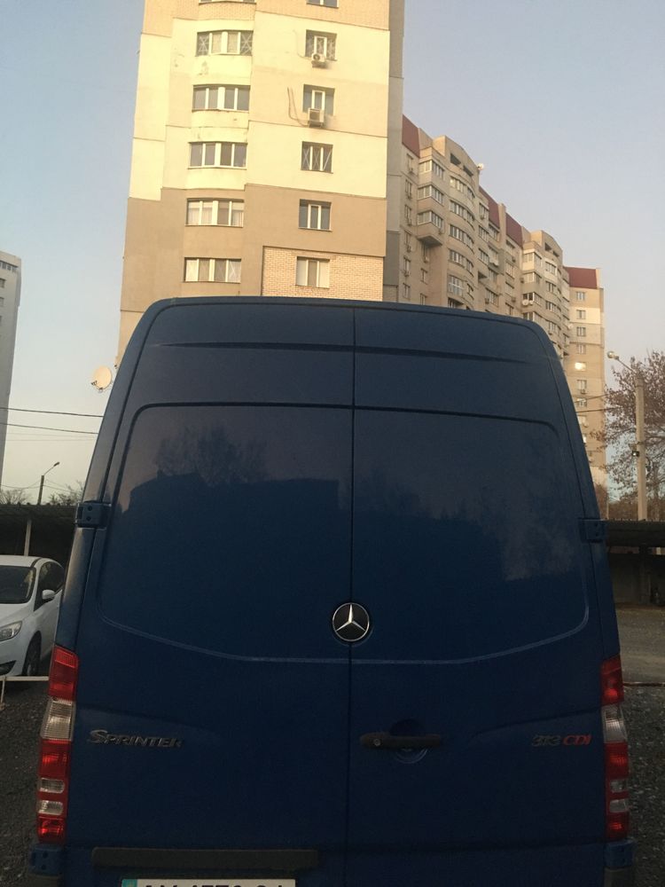 Продам Sprinter 211