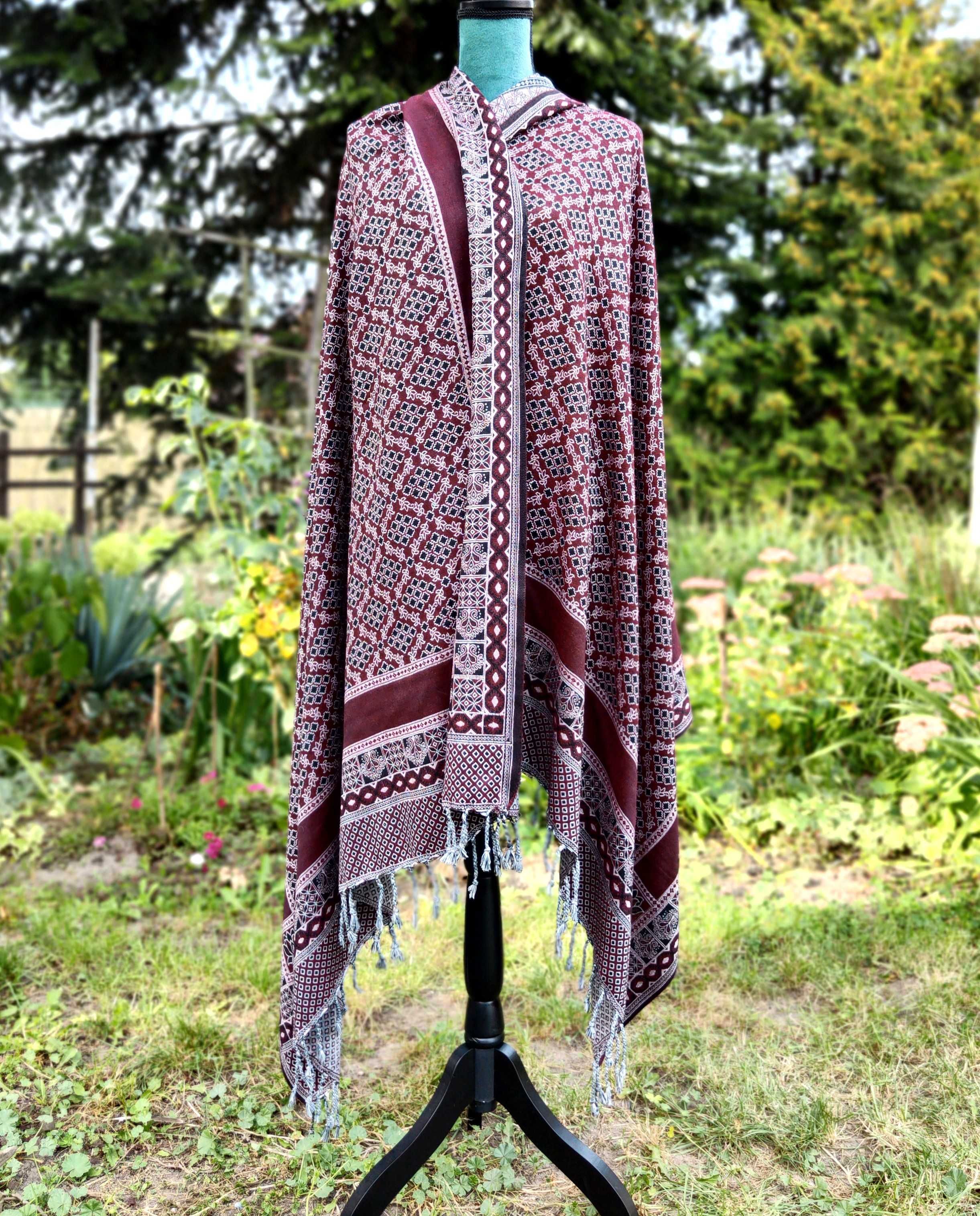 Nowy duży szal orientalny bordowy wzór boho bohemian arabski jak kocyk