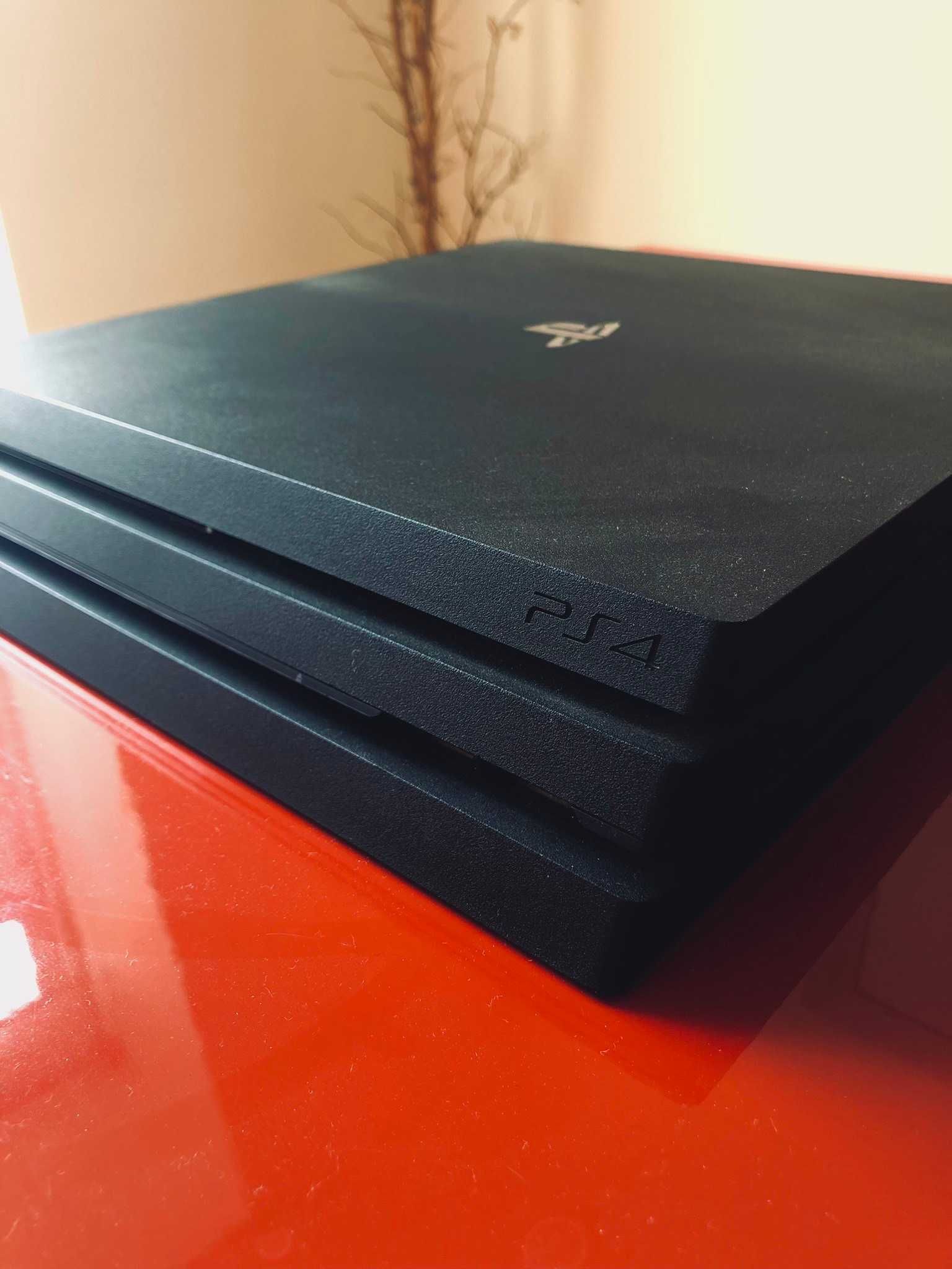 Playstation 4 Pro 1TB + Assassin's Creed Odyssey