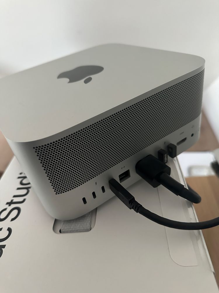Apple Mac Studio M2 Max 32GB RAM 1TB– jak nowy