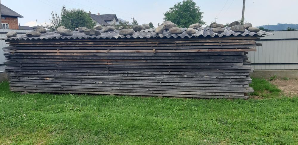 Суха дошка для будівництва