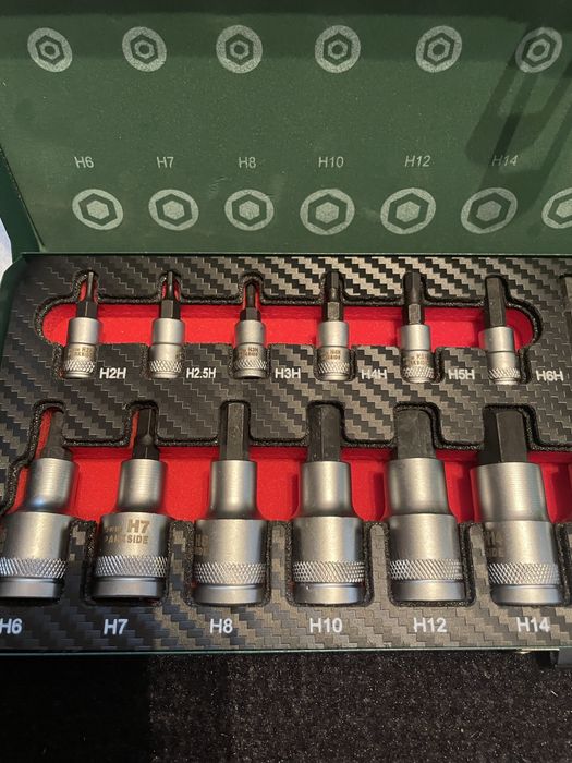 Zestaw kluczy nasadowych z bitami 18 szt.Parkside