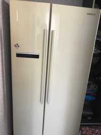 Холодильник side-by-side Samsung  серії RS