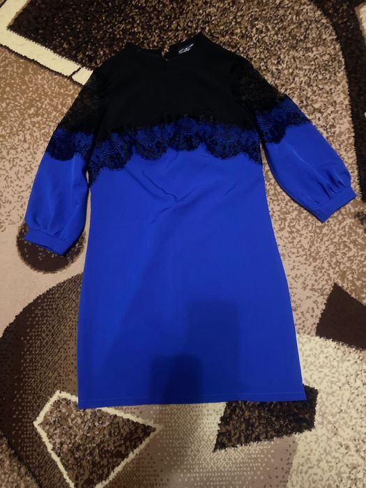 Плаття нарядне коротке