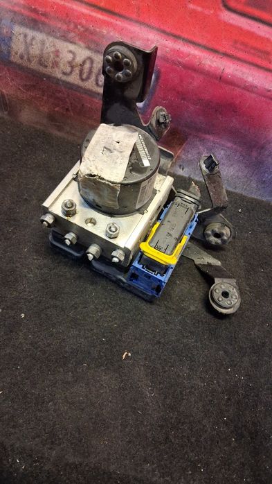 Блок ABS Renault Megane 3 476602003r