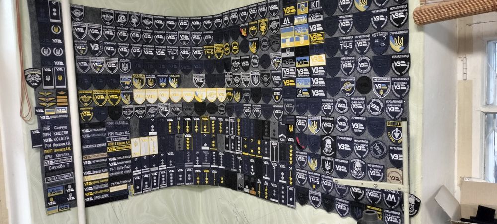 Укрзалізниця (погони, шеврони, планки), шеврони УЗ