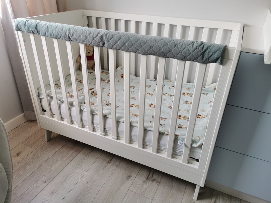 Łóżeczko 120x60 z materacem