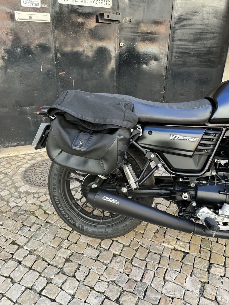 Moto Guzzi V7 III