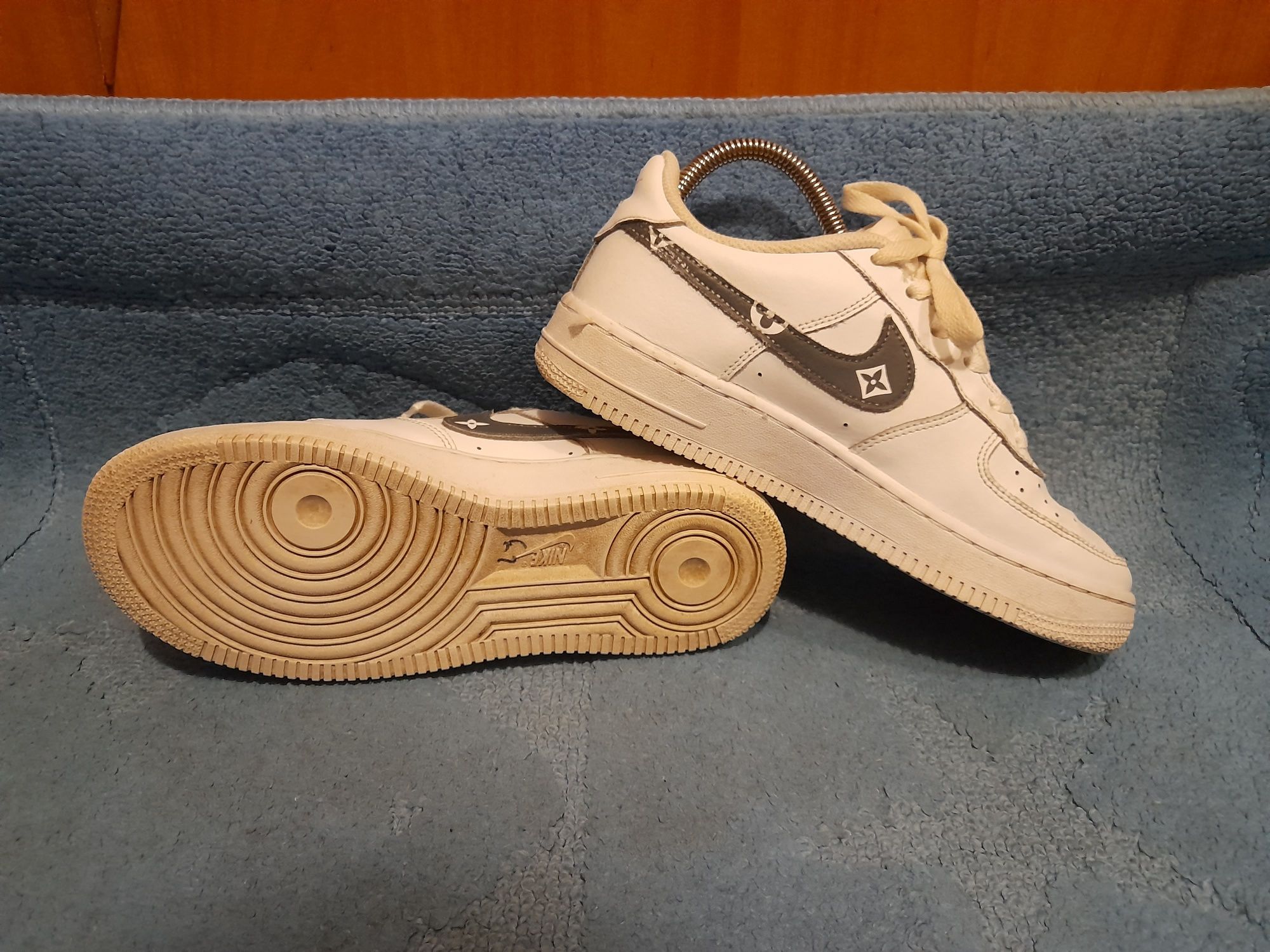 Оригинал Nike Air Force 1 женские кроссовки кожа, 38( 24 см )