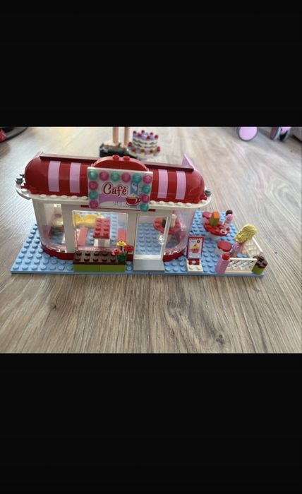 Lego friends kawiarnia
