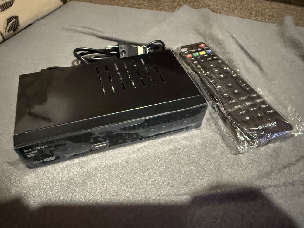 Dekoder DVB-T2 Blow 4625FHD