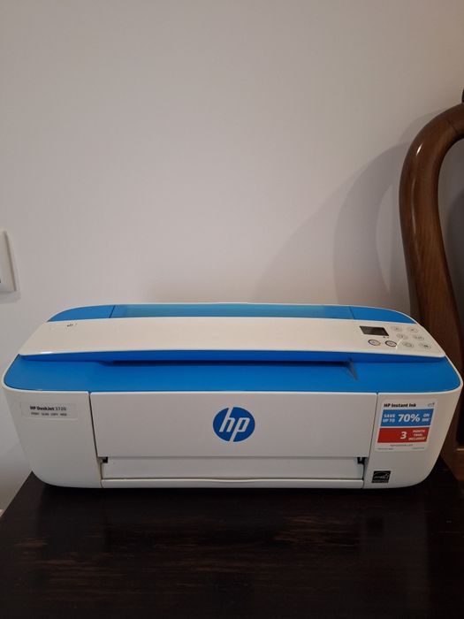 Vendo impressora HP deskjet 3720 (como nova)