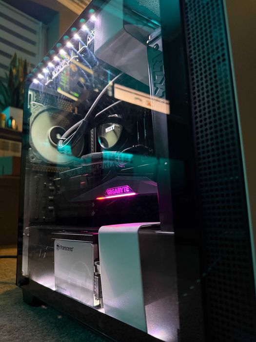 Komputer gamingowy stacjonarny Ryzen 5 5600x RTX 3080 64GB ram NZXT