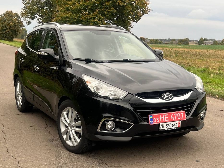 HYUNDAI IX35 2  л Диз Ідеальний стан.