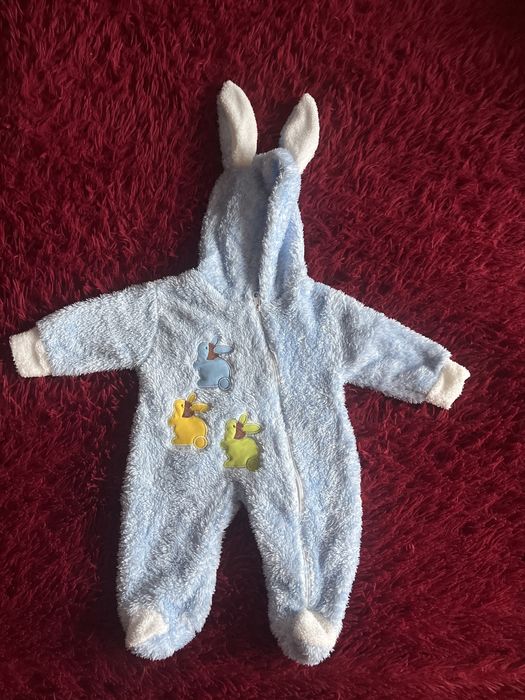 Віддам комбінезон на малюка