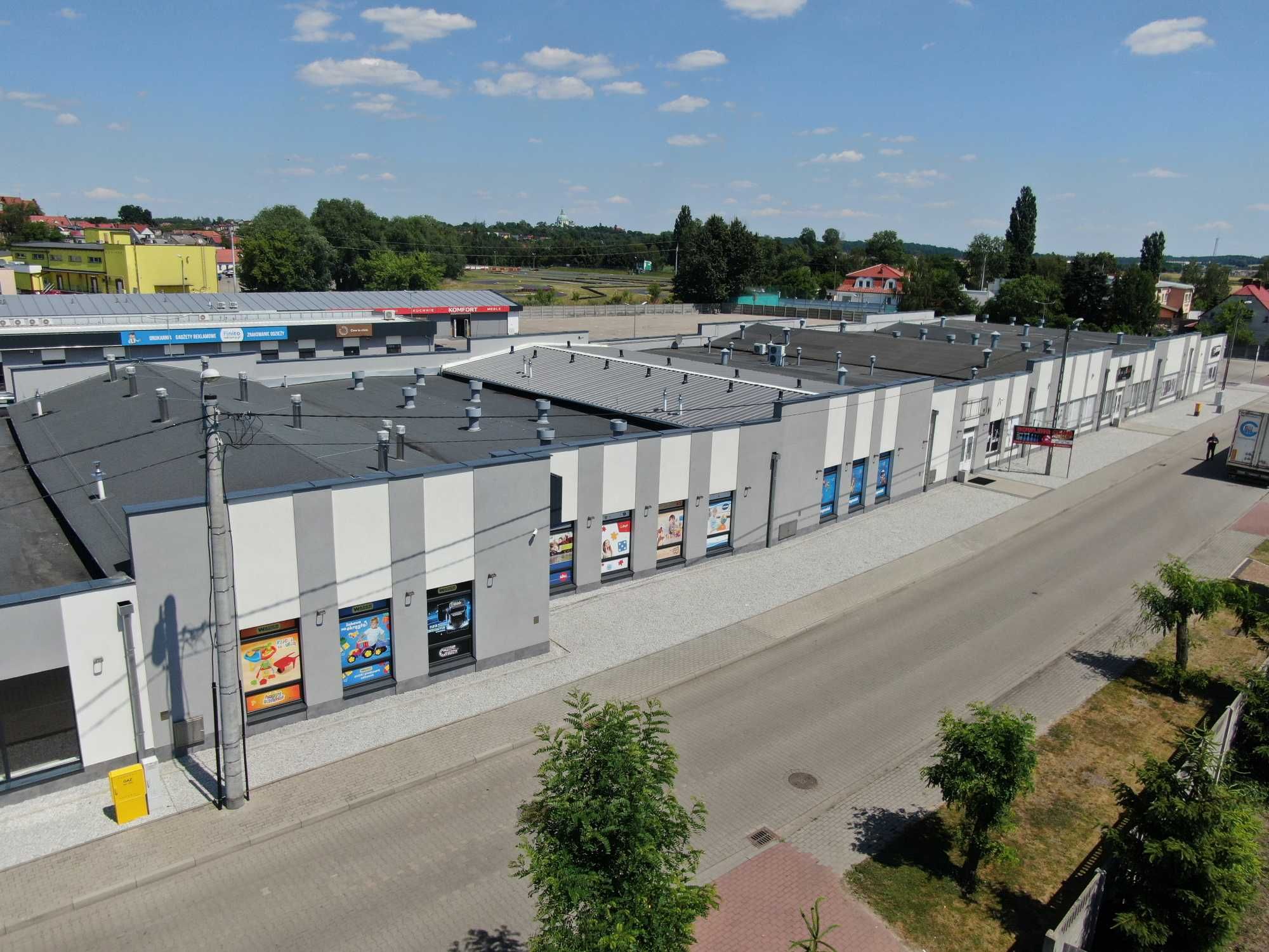 Lokal do wynajęcia, 287m2, Park handlowy, parking!