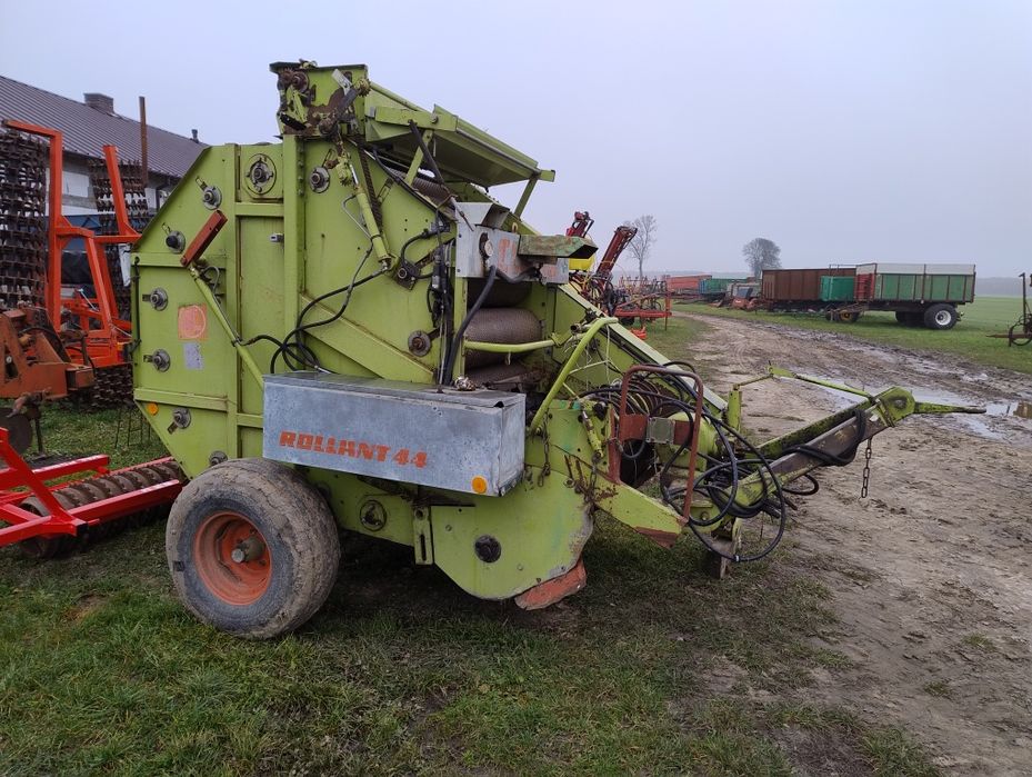 Prasa belujaca Claas 44